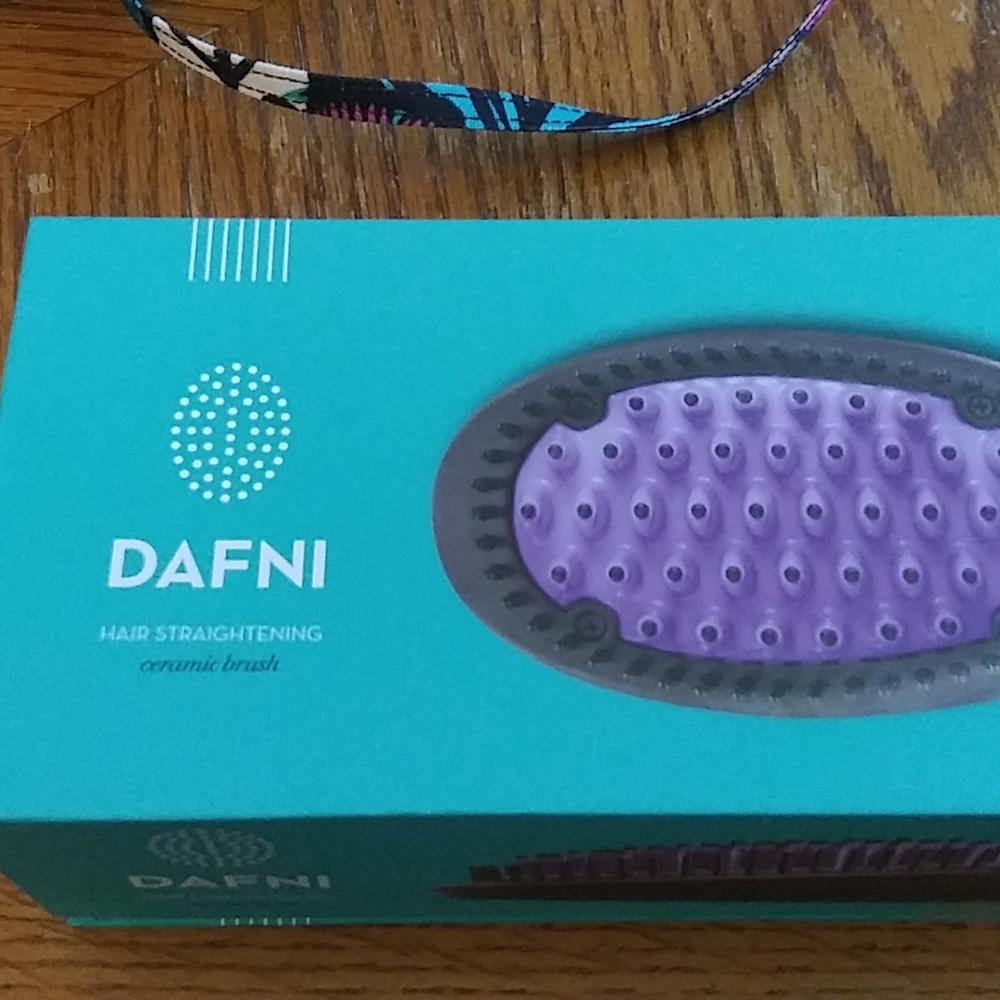 Dafni Hair Straightening Ceramic Brush